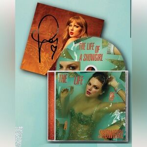 THE LIFE OF A SHOWGIRL CD + HAND SIGNED PHOTO 3